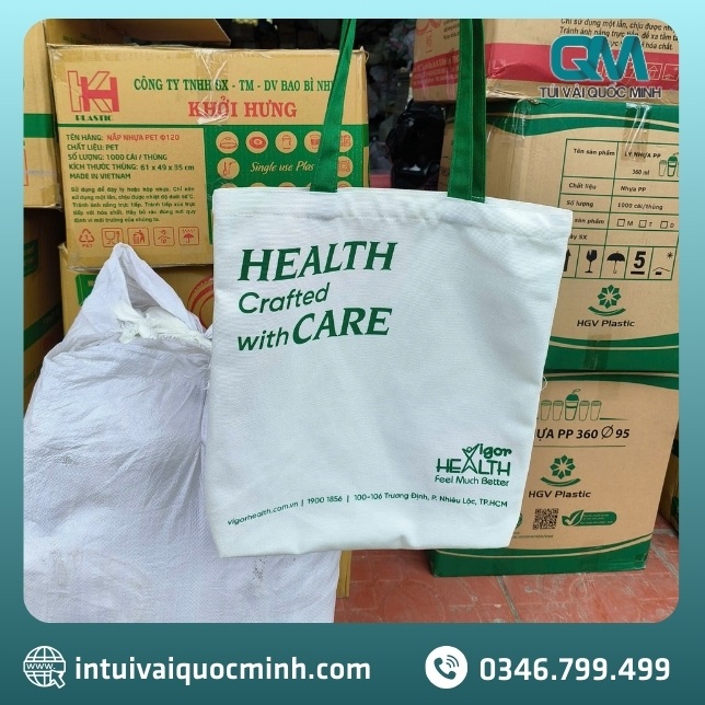 Xưởng sản xuất túi vải canvas in logo phòng khám đa khoa giá sỉ tại TPHCM