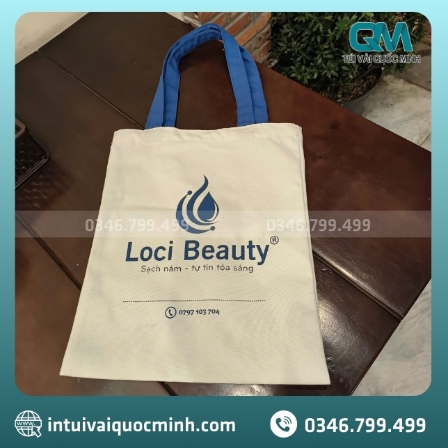 Vì sao nên chọn túi canvas in logo Loci Beauty tại Quốc Minh?