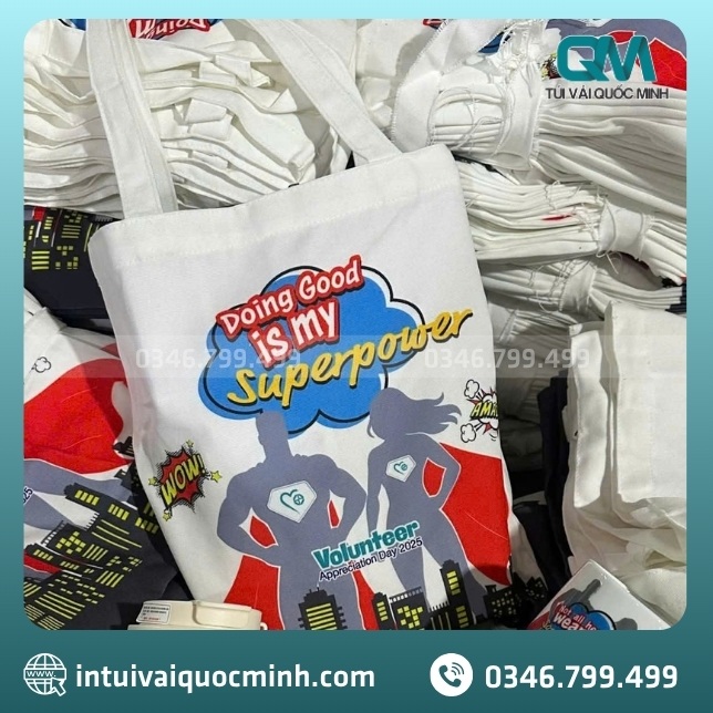 Ưu điểm của túi canvas in logo lưu niệm