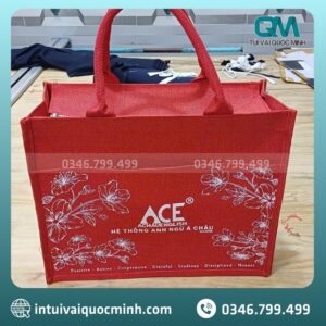 Một số mẫu túi vải đay Linen đơn sắc in logo mà Quốc Minh đã sản xuất