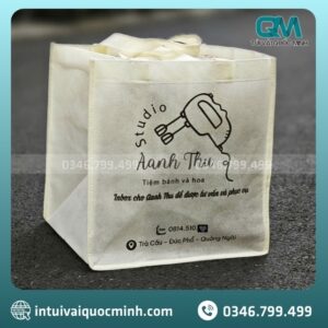 Một số mẫu túi vải không dệt in logo tiệm bánh nổi bật mà Quốc Minh đã sản xuất